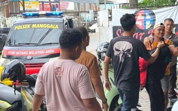 Unit Reskrim Polsek Manggala tangkap JML terduga pelaku spesialis pencuri minyak goreng / Foto : Istimewa