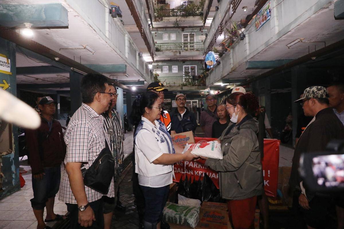 banjir, banjir semarang, banjir genuk, banjir kaligawe, banjir muktiharjo kidul