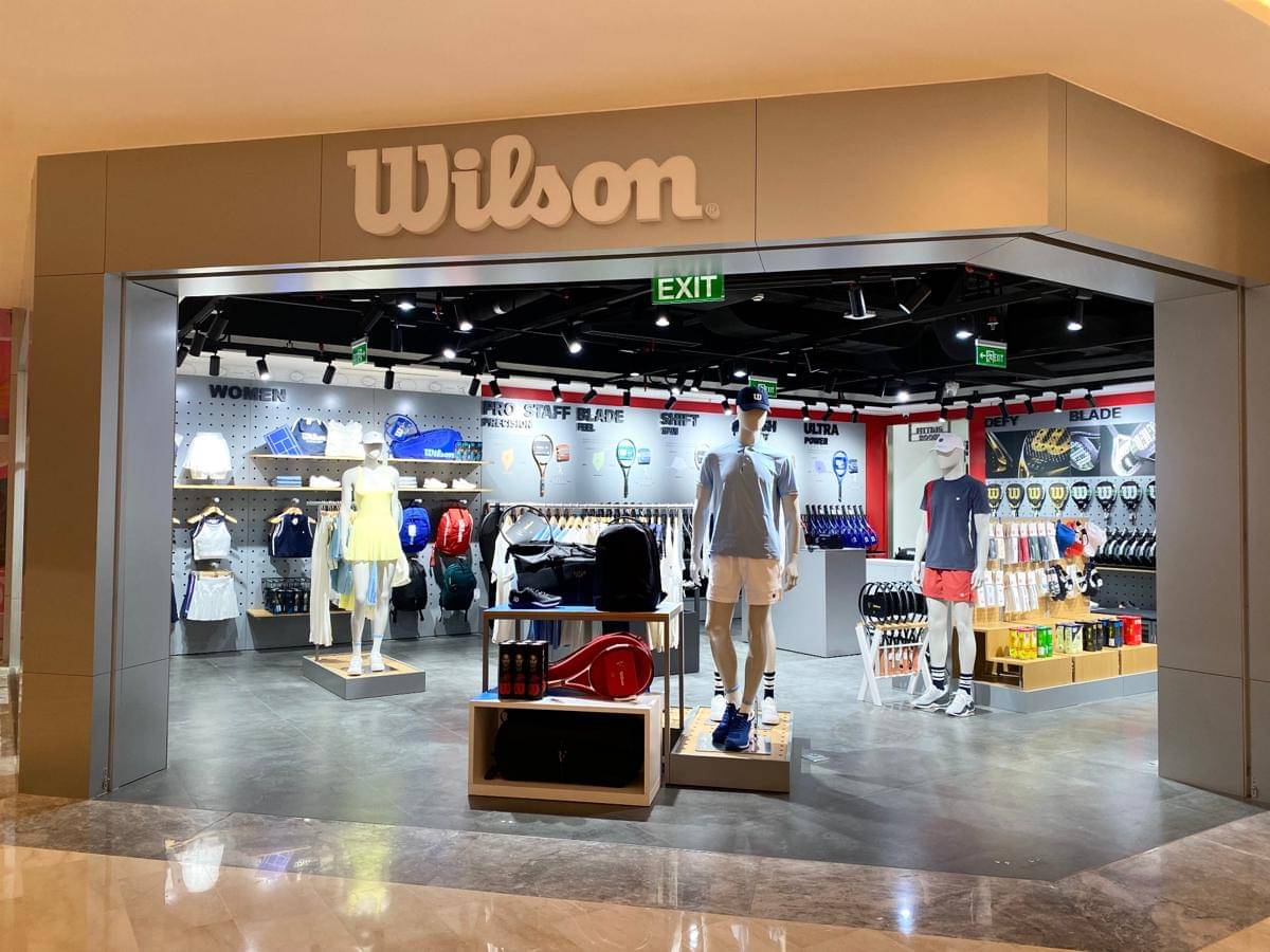 Wilson Pro Shop Pertama di Indonesia .jpg