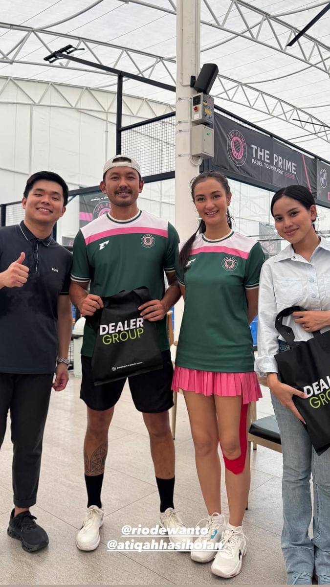 artis ikut turnamen padel sebelum atap roboh