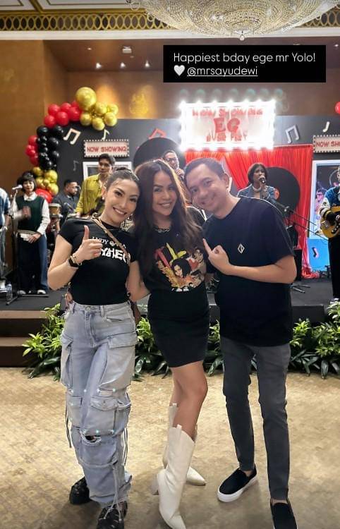 Artis di Pesta Ulang Tahun Suami Ayu Dewi (instagram.com/mrsayudewi)