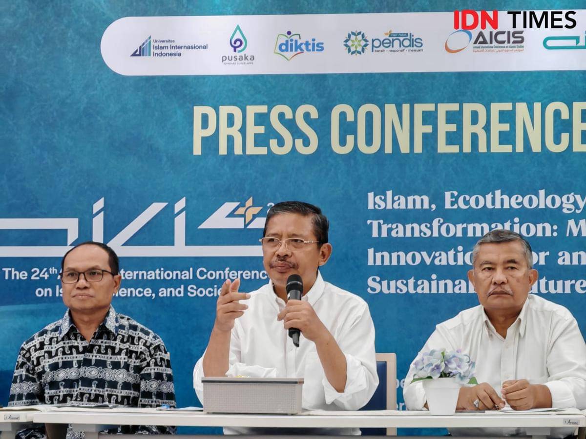 Kementerian Agama bersama Universitas Islam Internasional Indonesia (UIII) menggelar Annual International Conference on Islamic Studies (AICIS)+ 2025 (IDN Times/Ilman Nafi'an)