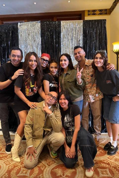 Artis di Pesta Ulang Tahun Suami Ayu Dewi (instagram.com/mrsayudewi)