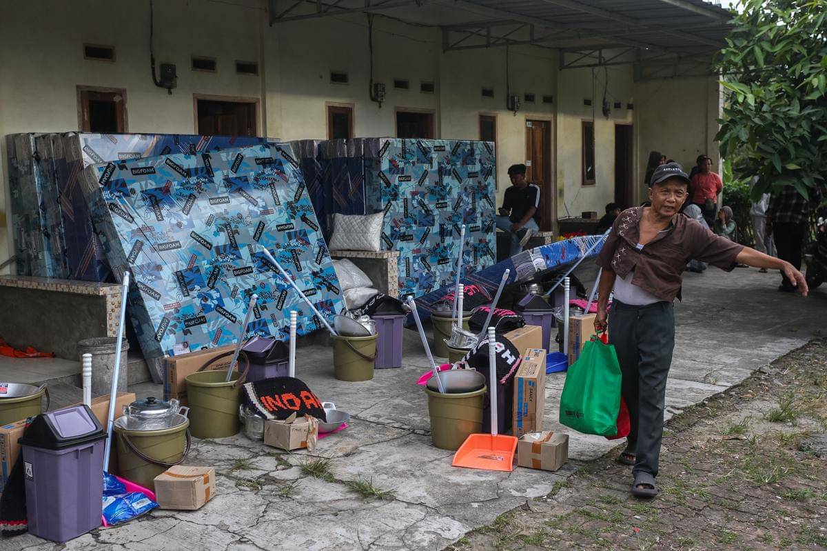 Relokasi warga Cikande yang terdampak radiasi Cesium-137 (ANTARA FOTO/Angga Budhiyanto)