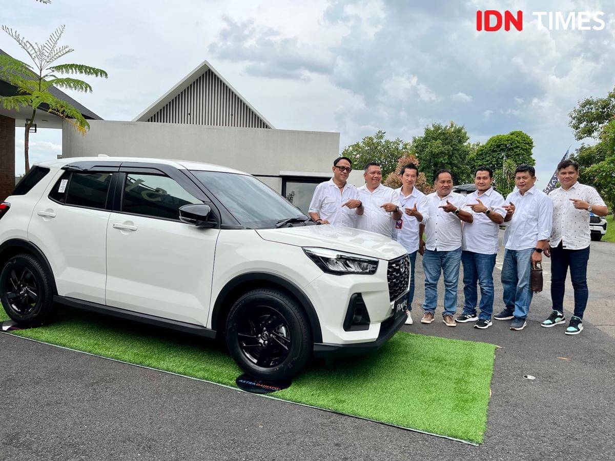 Mobil Daihatsu Rocky yang menjadi salah satu grand prize DAIFEST 2025. (IDN Times/Dhana Kencana)
