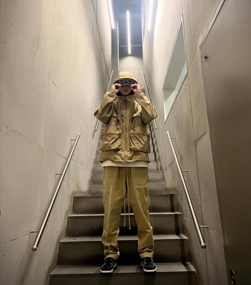 style The8 SEVENTEEN