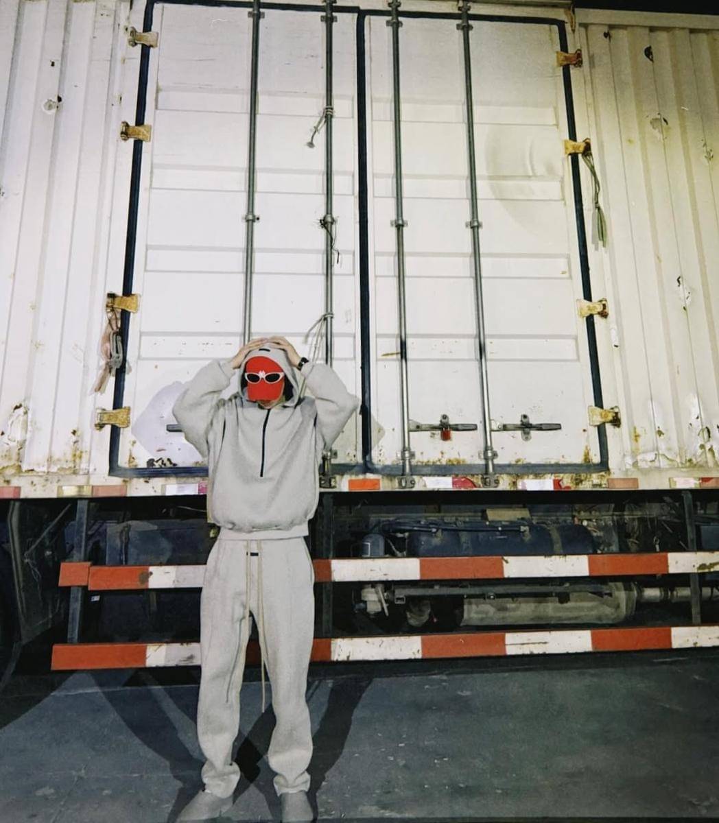 style The8 SEVENTEEN