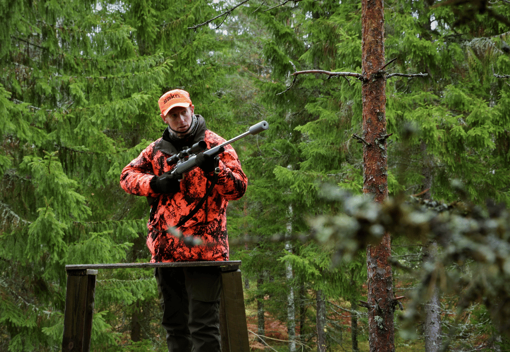 ilustrasi perburuan ilegal