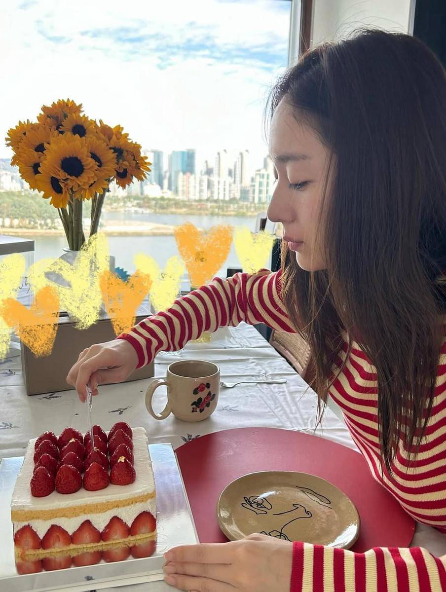 potret ulang tahun Krystal Jung
