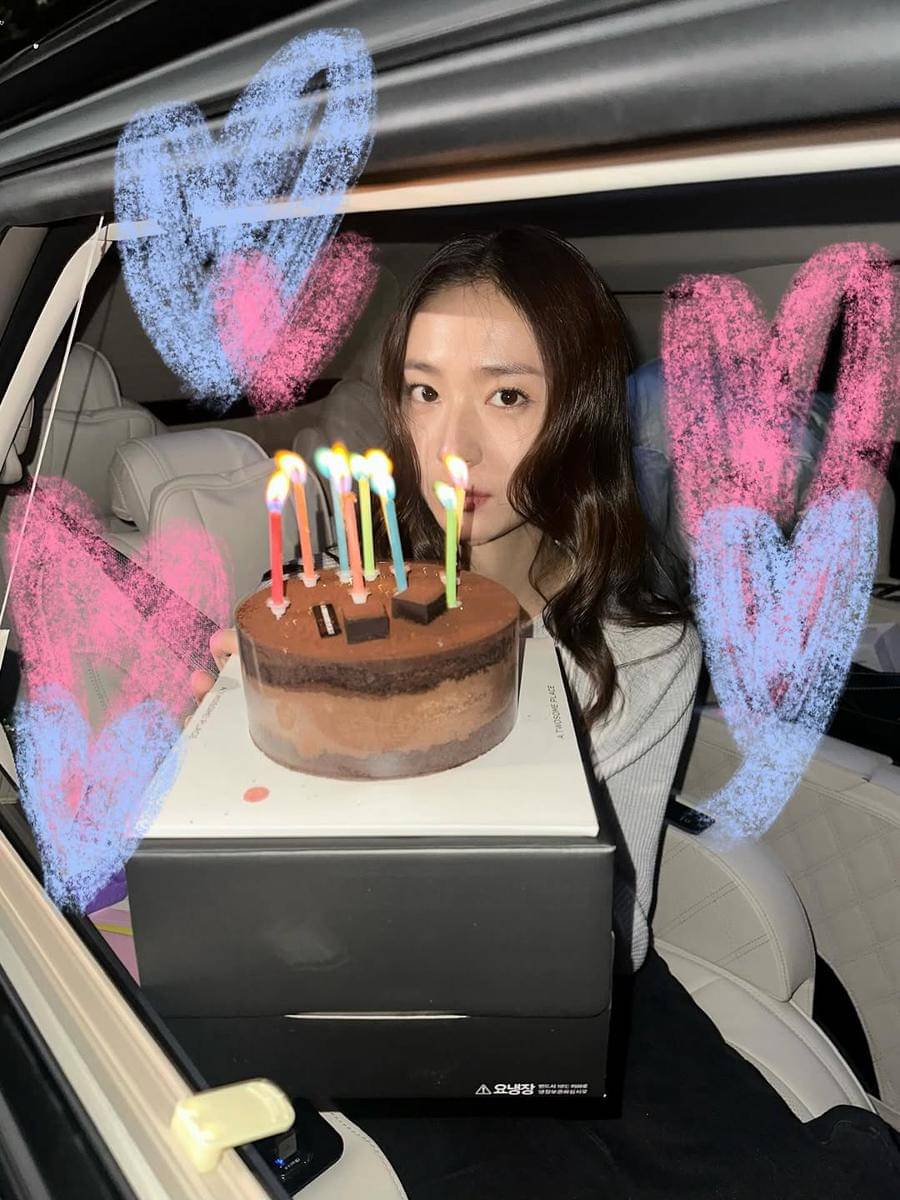 potret ulang tahun Krystal Jung