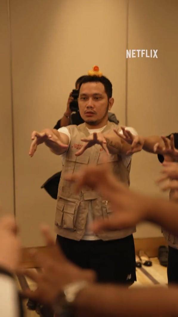 potret Karmalogy jadi zombie film Abadi Nan Jaya (instagram.com/netflixid)