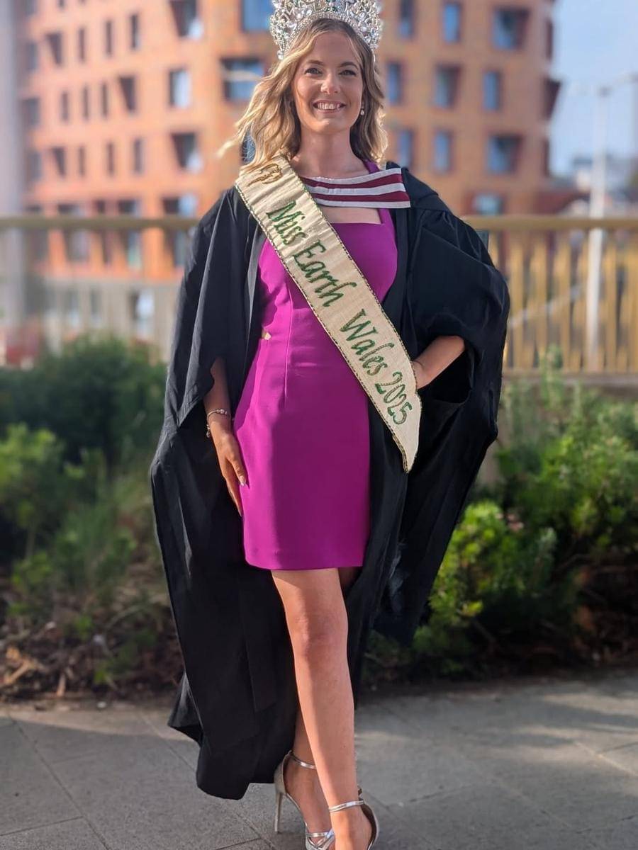 potret Abigail Wood, Miss Earth Wales 2025