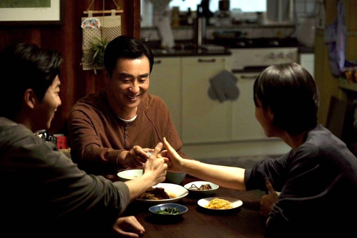 Cuplikan drama Korea The Dream Life of Mr. Kim