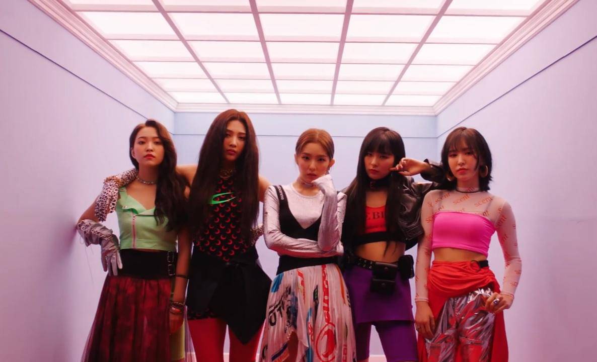 Cuplikan MV Zimzalabim milik Red Velvet