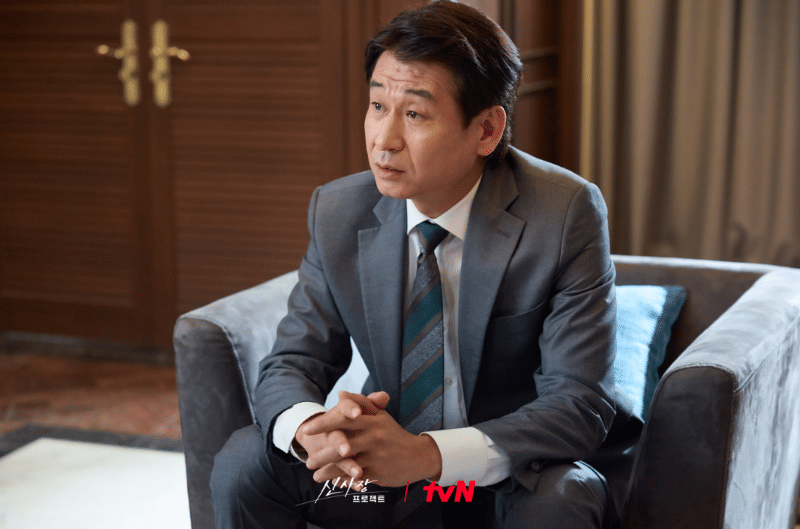 Park Hyuk Kwon di drama Shin’s Project