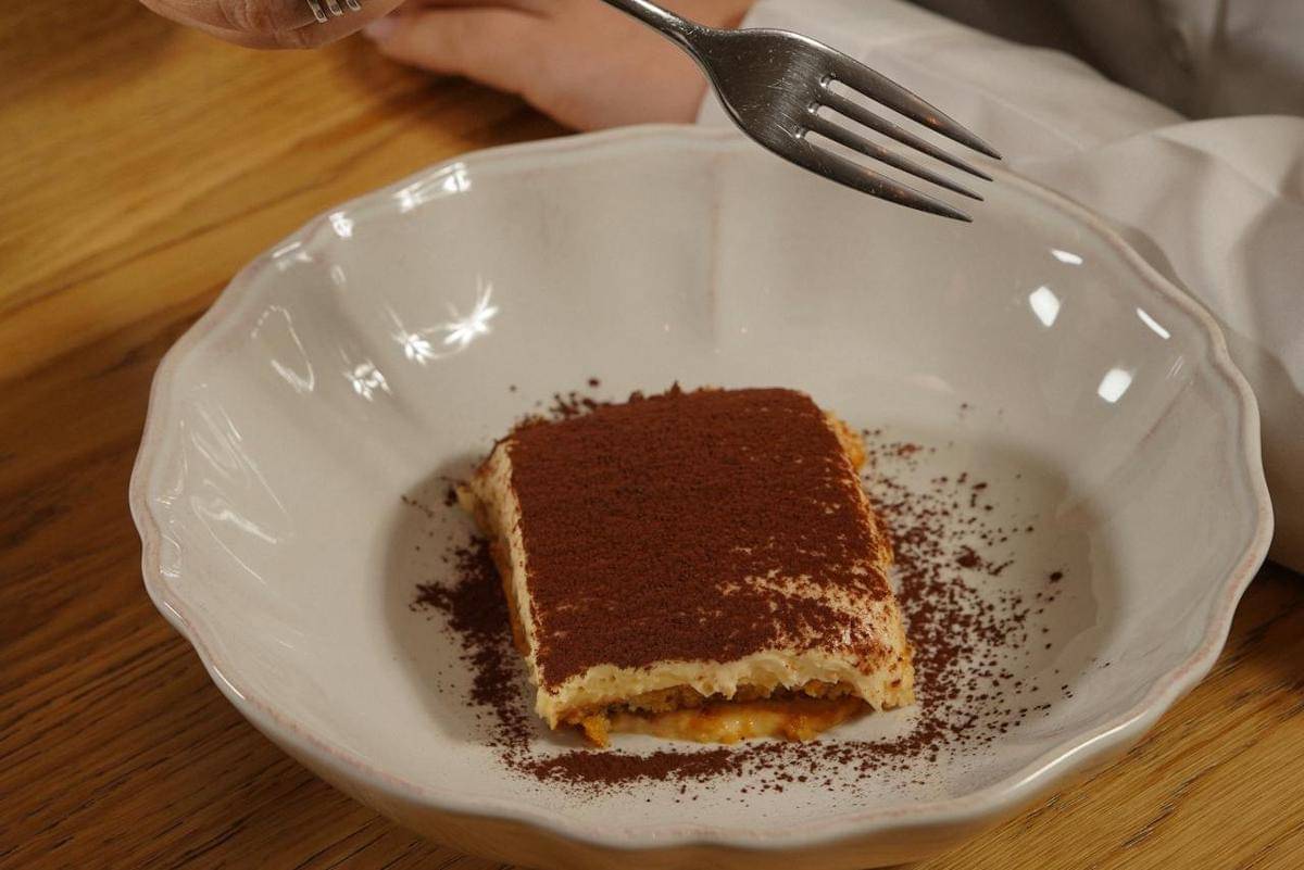 ilustrasi tiramisu french toast