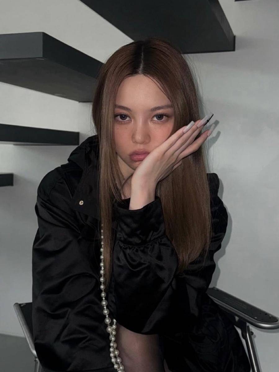 Inspirasi makeup ala Bailey Sok