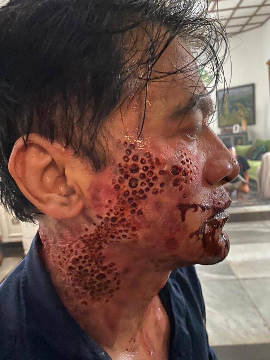 potret detail riasan zombie di Abadi Nan Jaya (instagram.com/astridsambudiono)