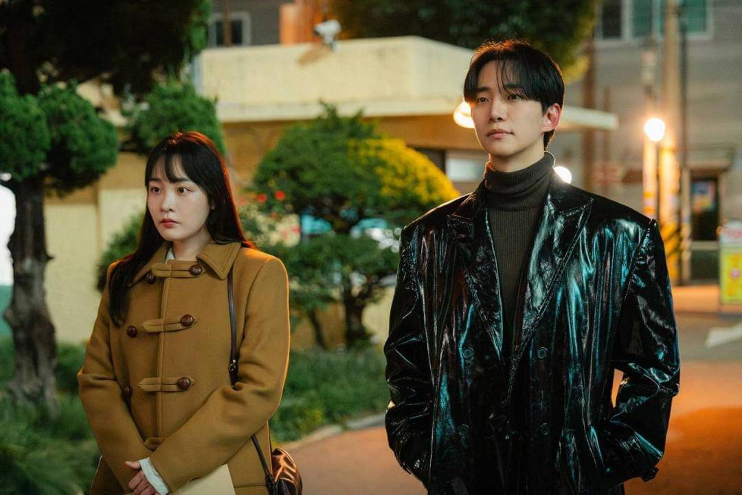 Still cut drama Korea Typhoon Family