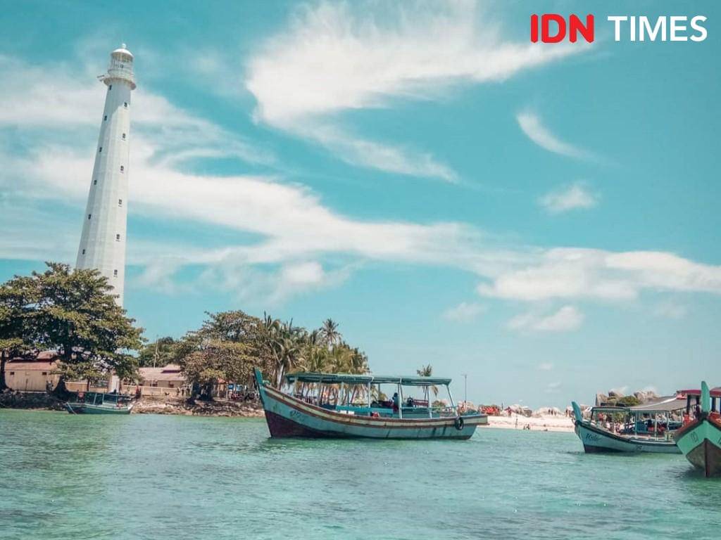 Potret Pulau Lengkuas, Belitung
