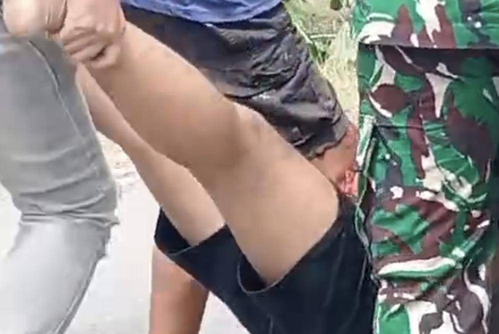 Detik-detik penembakan warga di wilayah Jalan Lintas Sumatra, Baturaja Timur (Dok: warga)