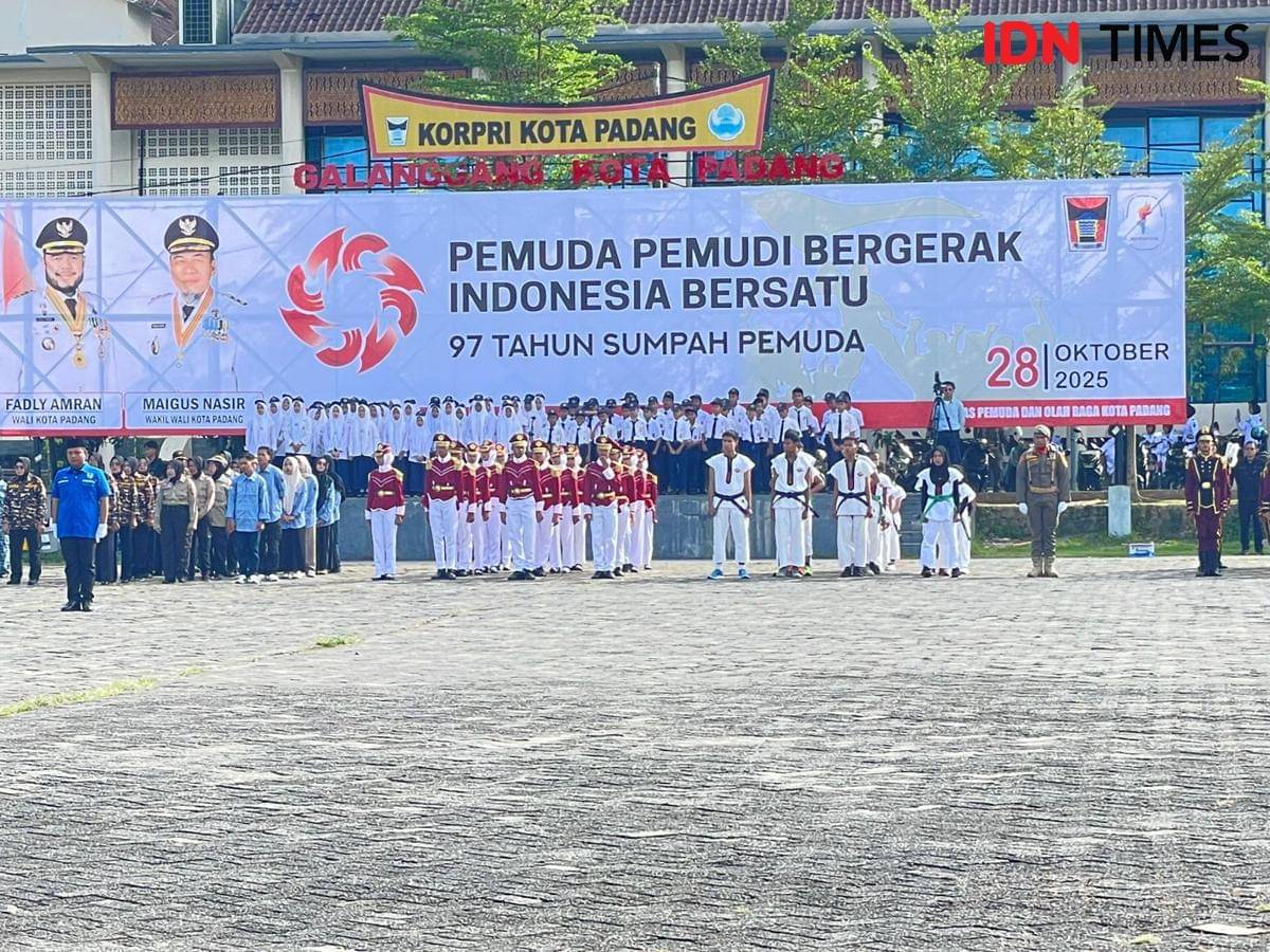 Upacara peringatan Hari Sumpah Pemuda di Padang (Foto: IDN Times/Halbert Caniago)