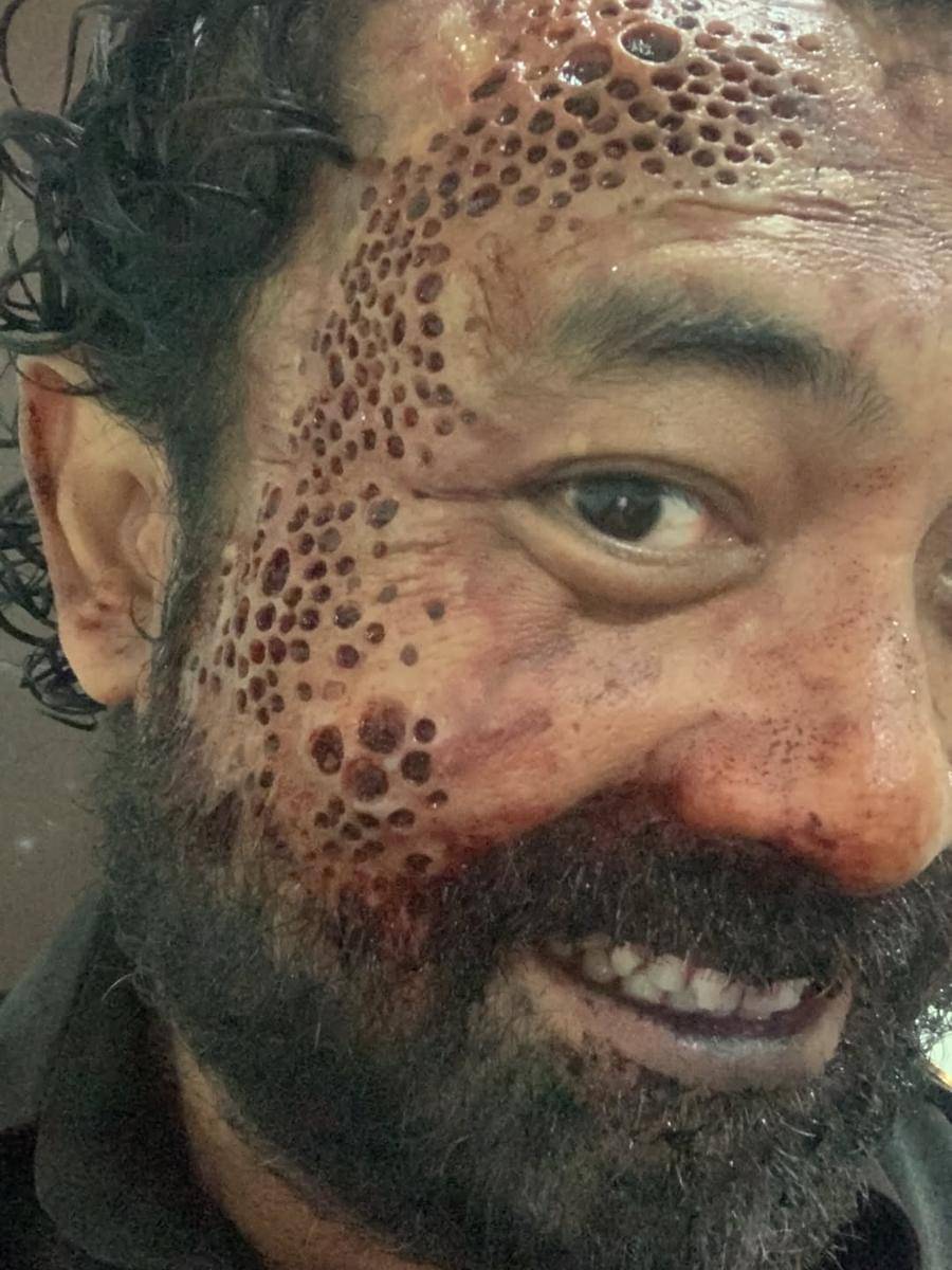 potret detail riasan zombie di Abadi Nan Jaya (instagram.com/astridsambudiono)