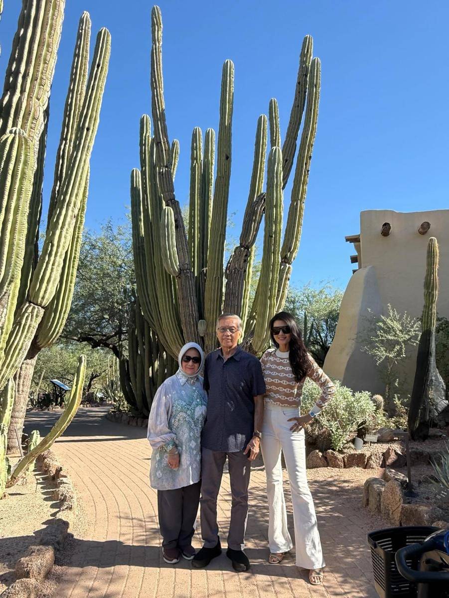 Ayah Farah Quinn Jalani Operasi Jantung di Amerika (instagram.com/farahquinnofficial)