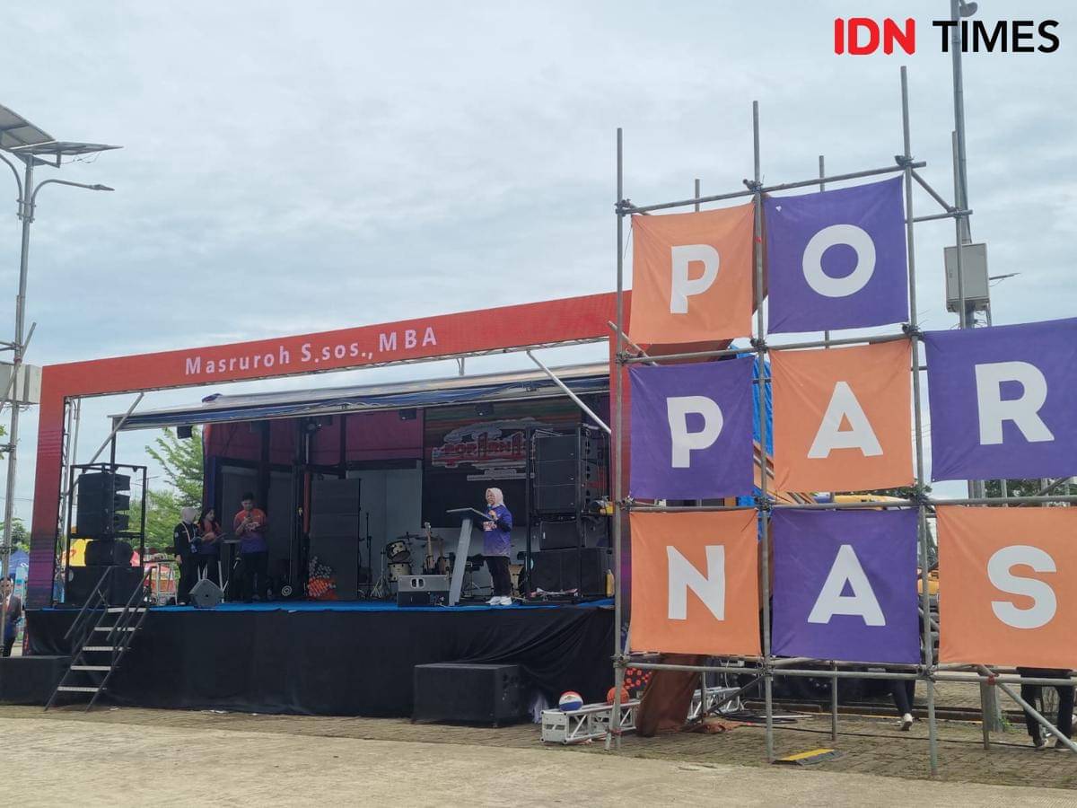 Opening Ceremony Pekan Olahraga Pariwisata Nasional (Poparnas) ke-4 tahun 2025 di Kampus Poltekpar Palembang (IDN Times/Rangga Erfizal)
