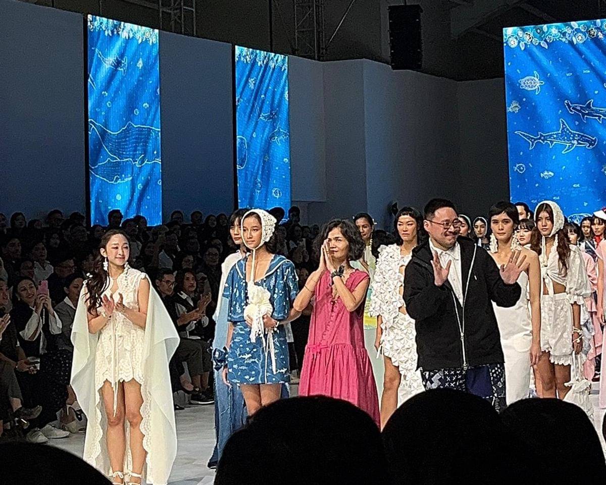 Sejauh Mata Menandang untuk JFW 2026 dalam koleksi Larung pada Selasa (28/10/2025) di PIM 3, Jakarta Selatan