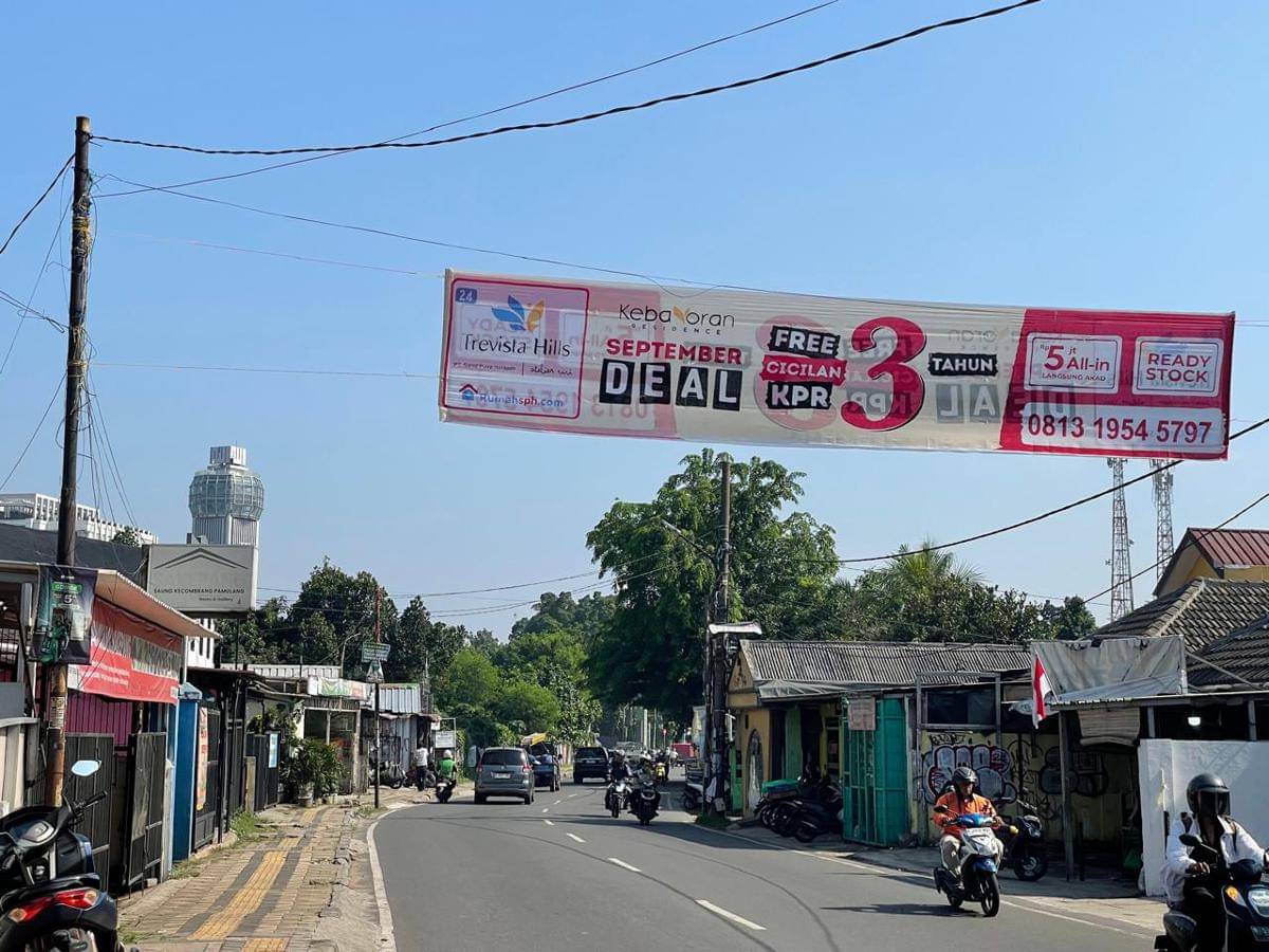 Reklame liar di Tangsel menjamur