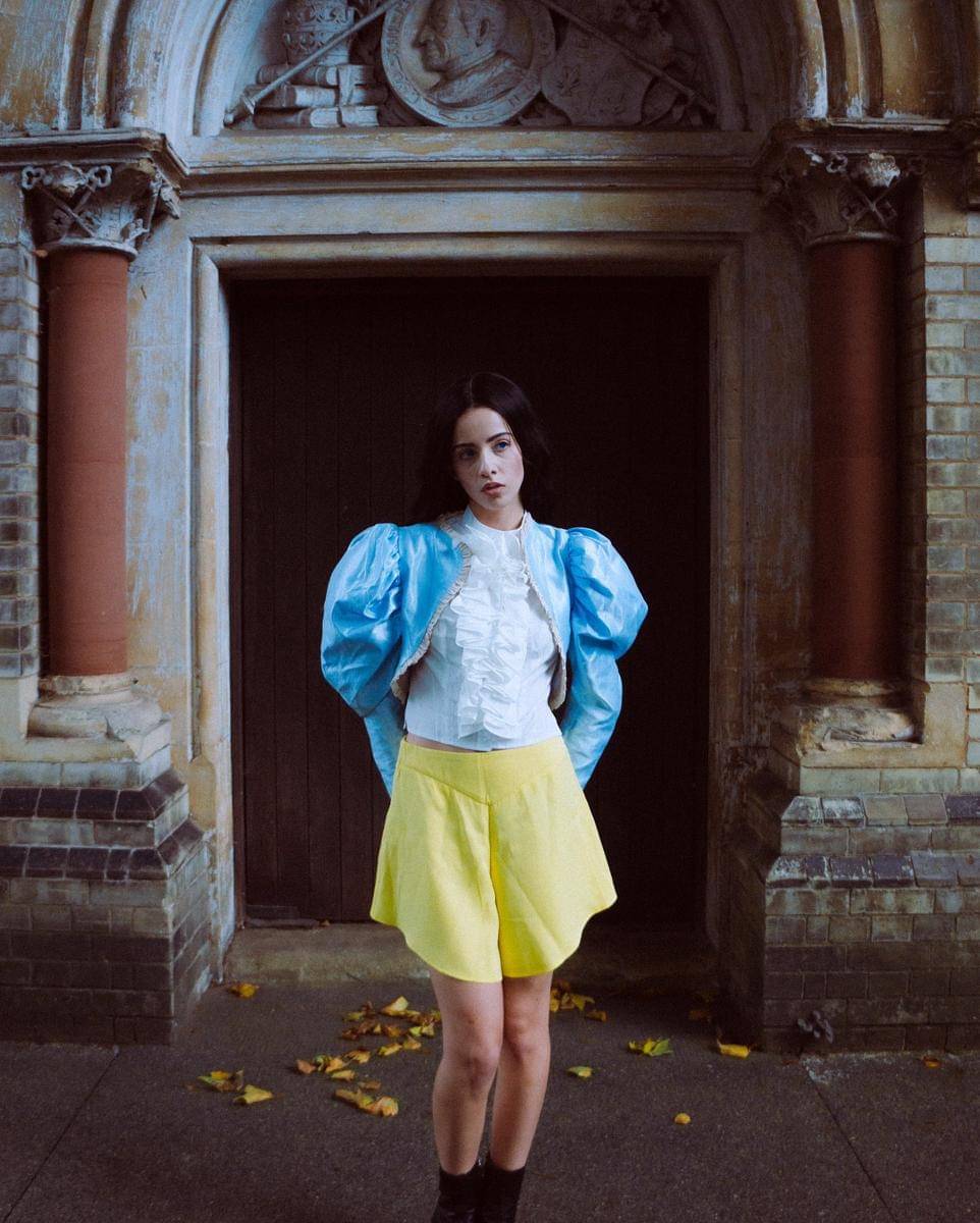 Kostum Halloween ala Charlotte Roberts