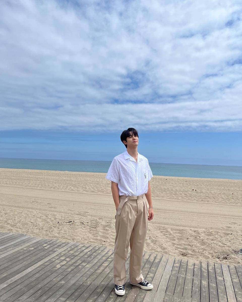 Outfit Kasual ala Donghan WEi