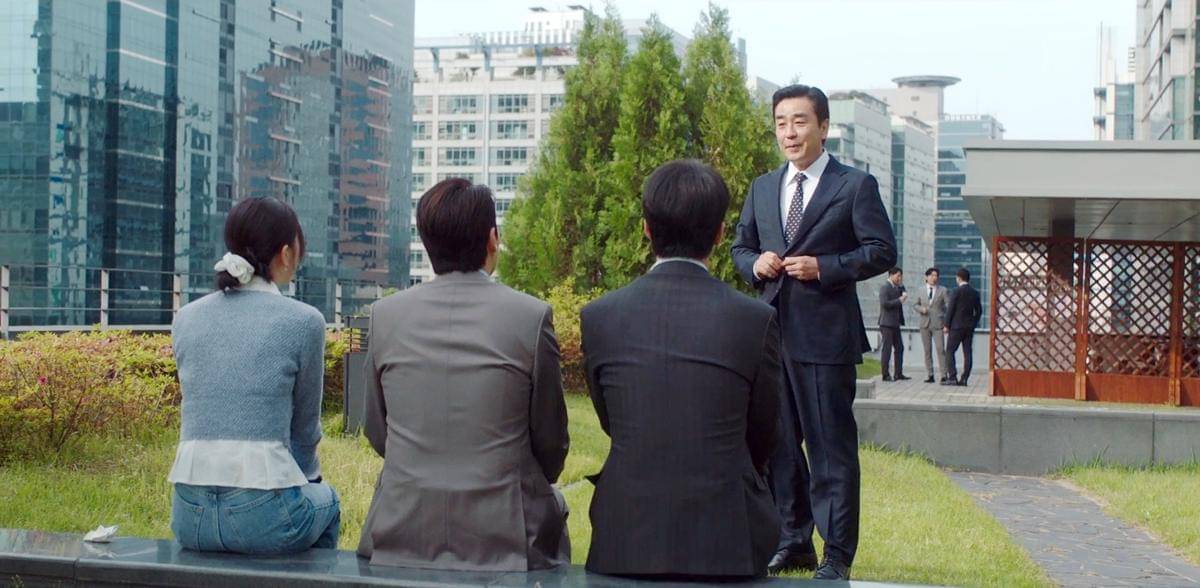 Cuplikan drama The Dream Life of Mr. Kim 