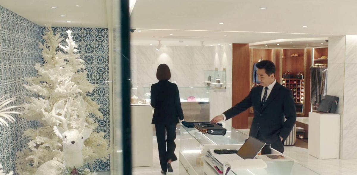 Cuplikan drama The Dream Life of Mr. Kim