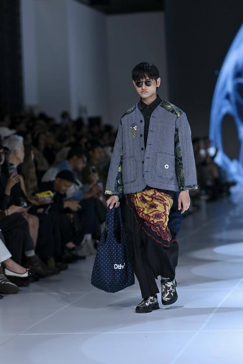 Koleksi Othman di Jakarta Fashion Week 2026