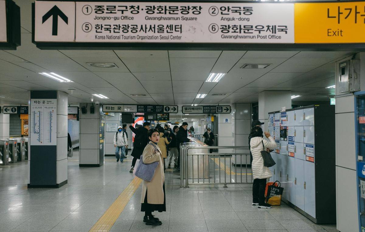 Stasiun subway di Korea Selatan