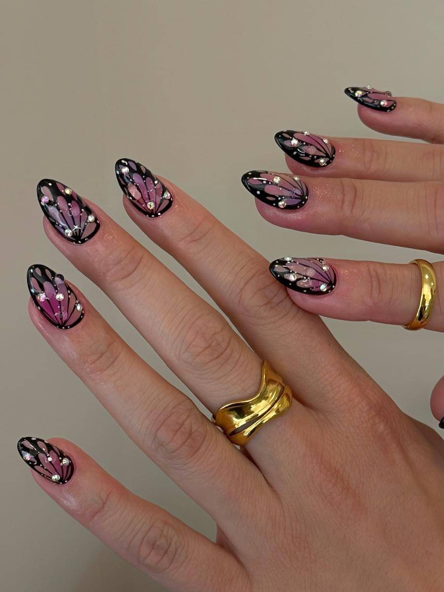 inspirasi nail art untuk zodiak Scorpio