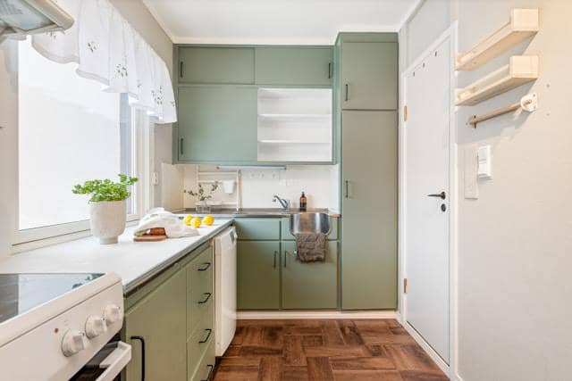 6 Cara Bikin Dapur Terasa Lebih Cozy untuk Masak, Jadi Lebih Nyaman!