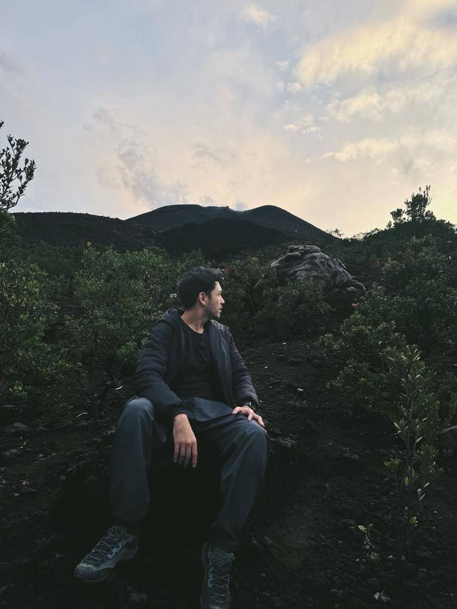 Rizky Alatas mendaki Gunung Slamet