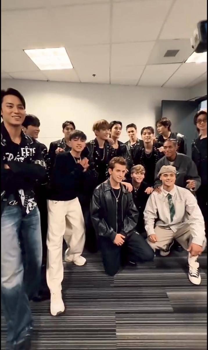 potret SANTOS BRAVOS ketemu dan SEVENTEEN