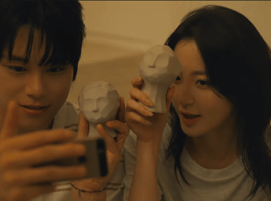 cuplikan MV "Rain Arrives" (Prod. JUNGKEY) by Yang Da Il