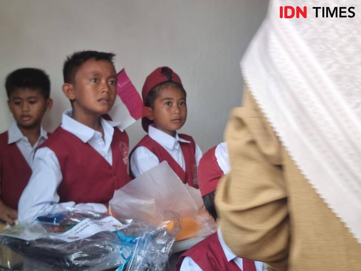 Peresmian renovasi sekolah SD Swakarya di wilayah Pesisir Banyuasin