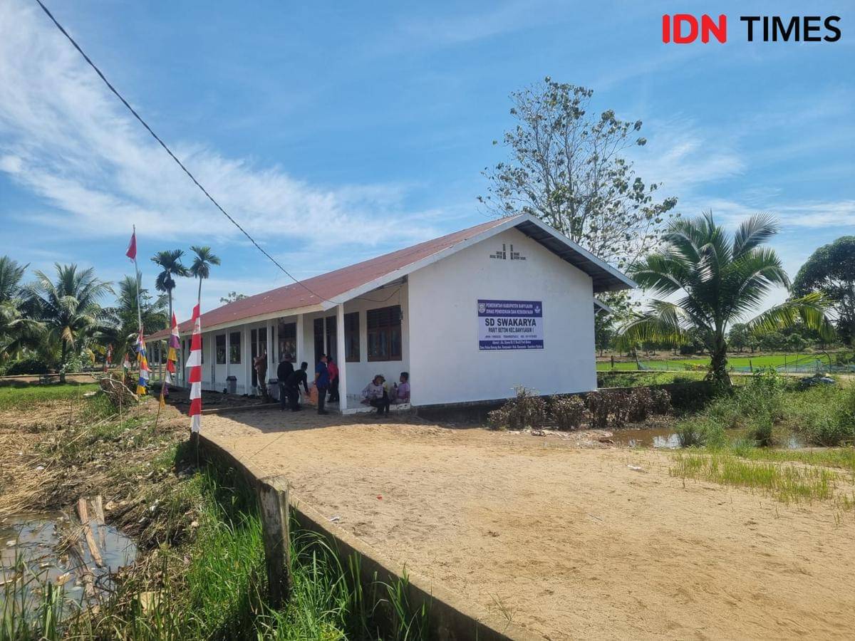 Peresmian renovasi sekolah SD Swakarya di wilayah Pesisir Banyuasin