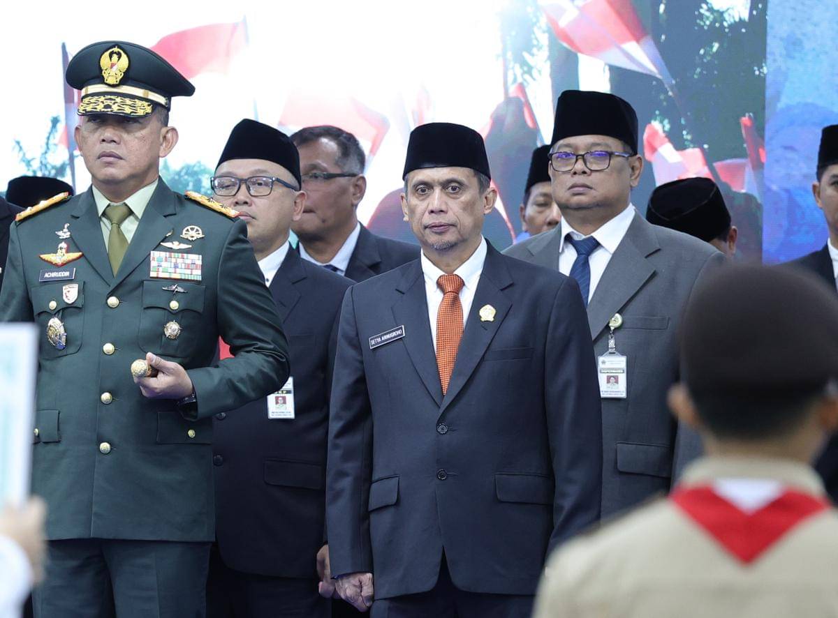 upacara - Pak Ari 2.jpg