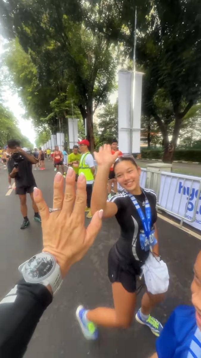 VS--1Instagram-1’33” (1).jpg