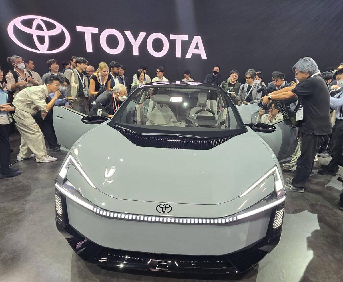 WhatsApp Image 2025-10-29 at 10.04.37.jpeg