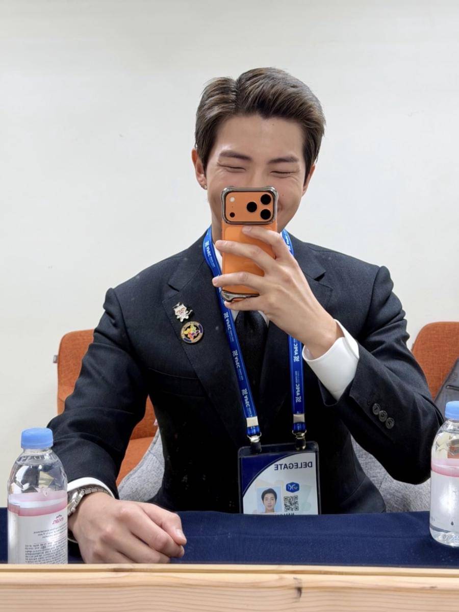 Instagram Story RM Hadiri APEC CEO Summit