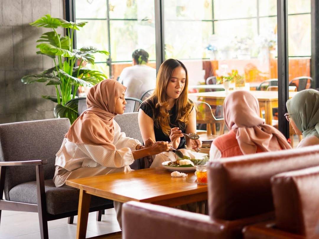 Schmied Cafe Kota Metro