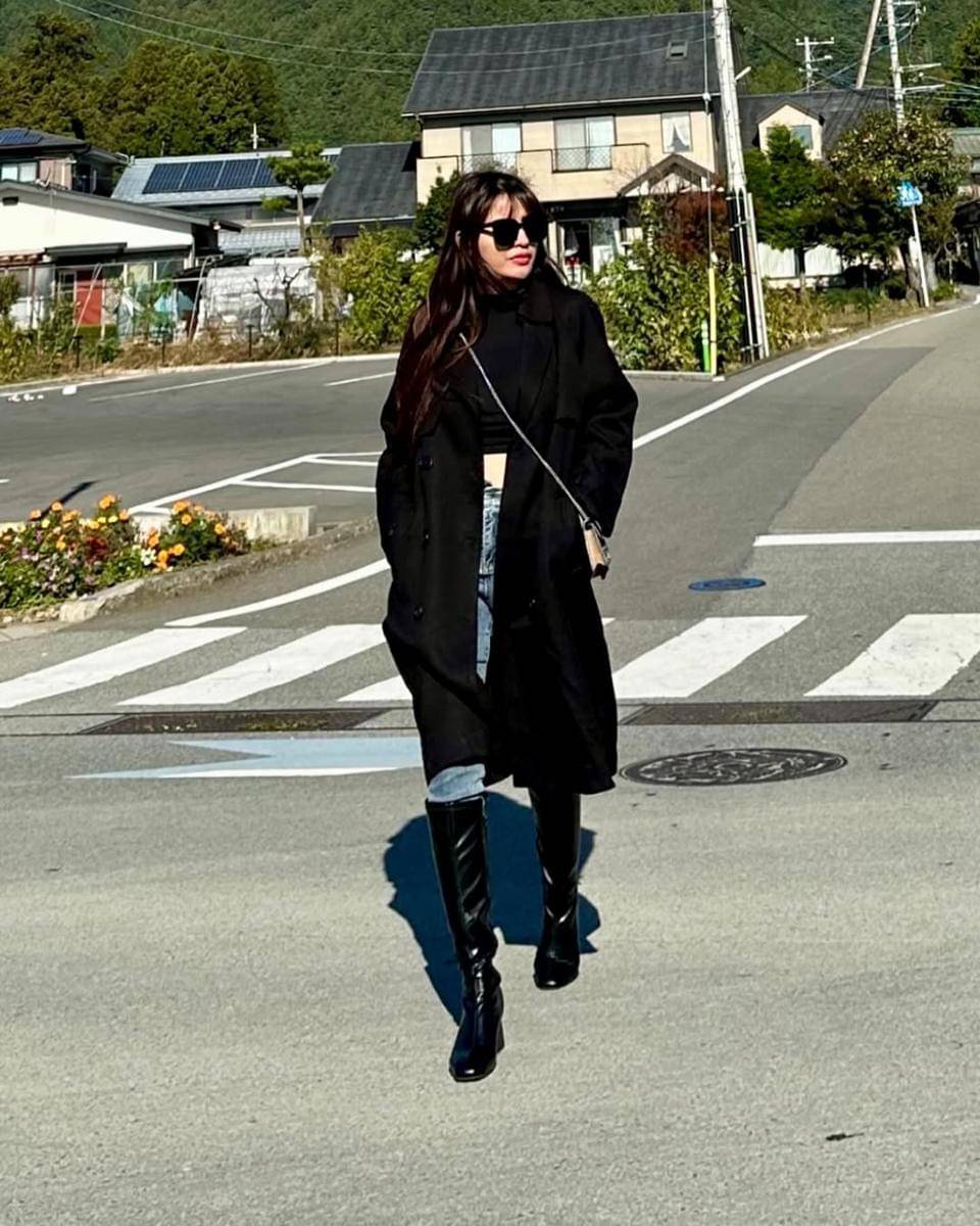 OOTD Trendi ala Violentina Kaif, Istri Andrew Andhika